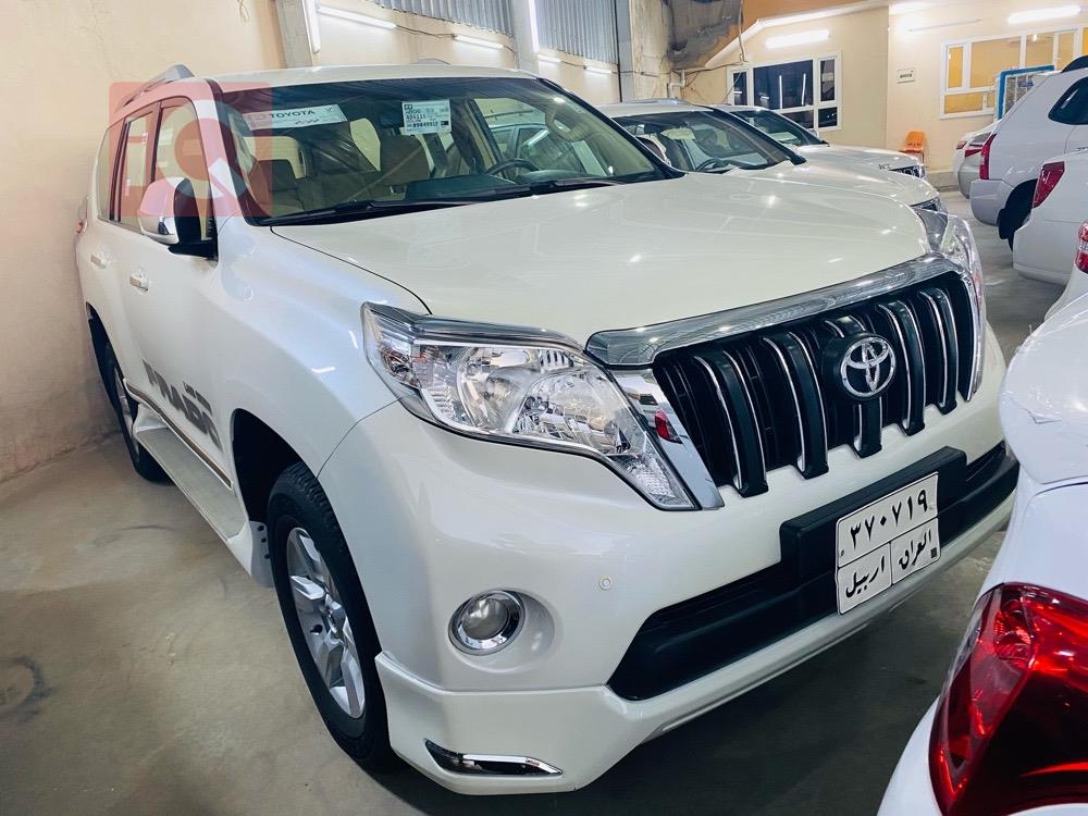 تۆیۆتا لاندكروزر پرادۆ